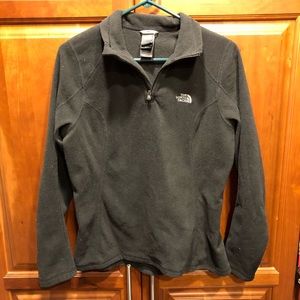 North face 1/4 zip thin fleece size M